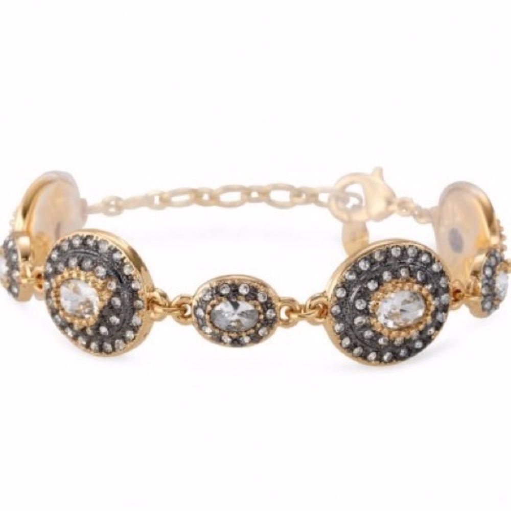 Stella & Dot Neeya Pavé Bracelet & Earrings Set Gold - Picture 10 of 11